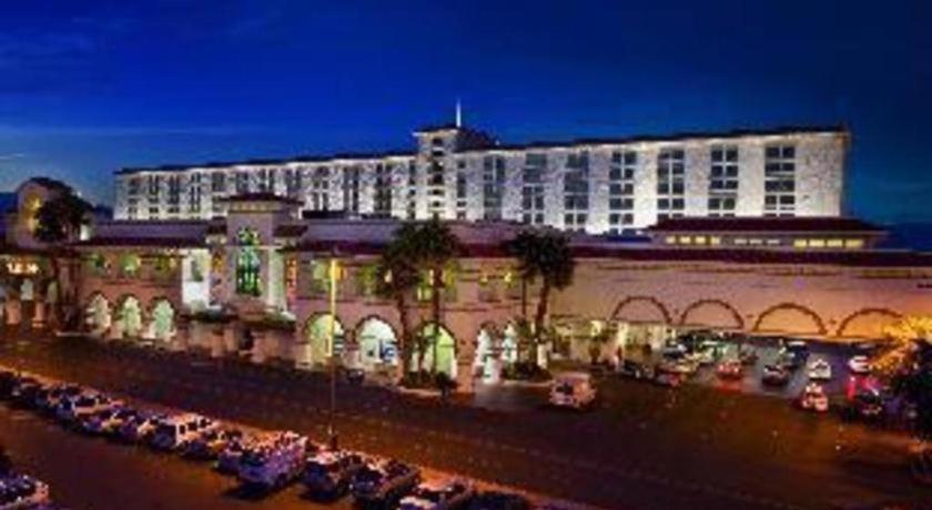 Gold Coast And Casino Resort Las Vegas