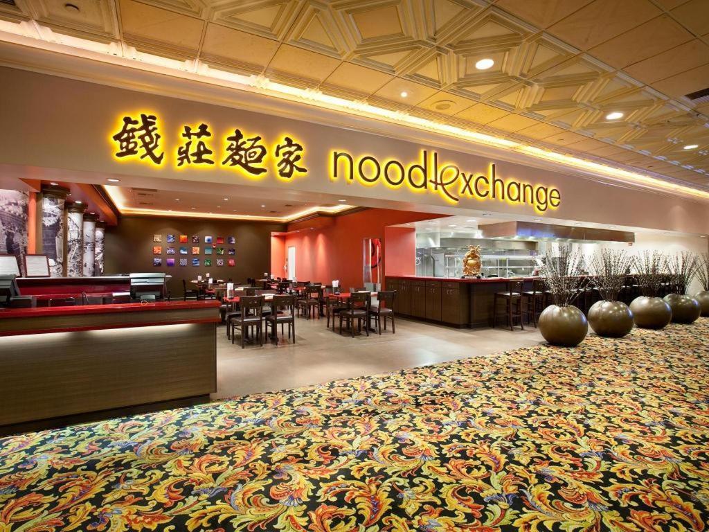 Resort Gold Coast And Casino