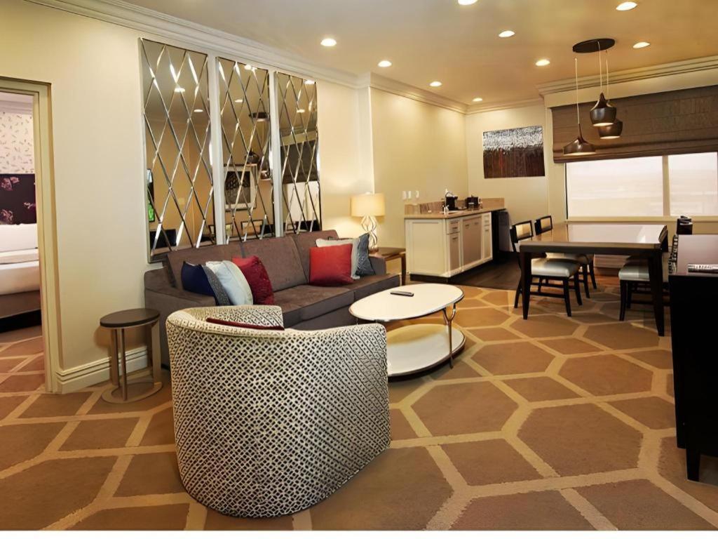 Resort Gold Coast And Casino Las Vegas